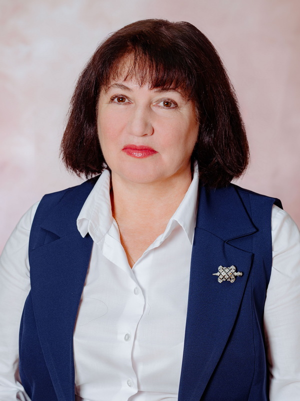 Кашарная Людмила Николаевна.