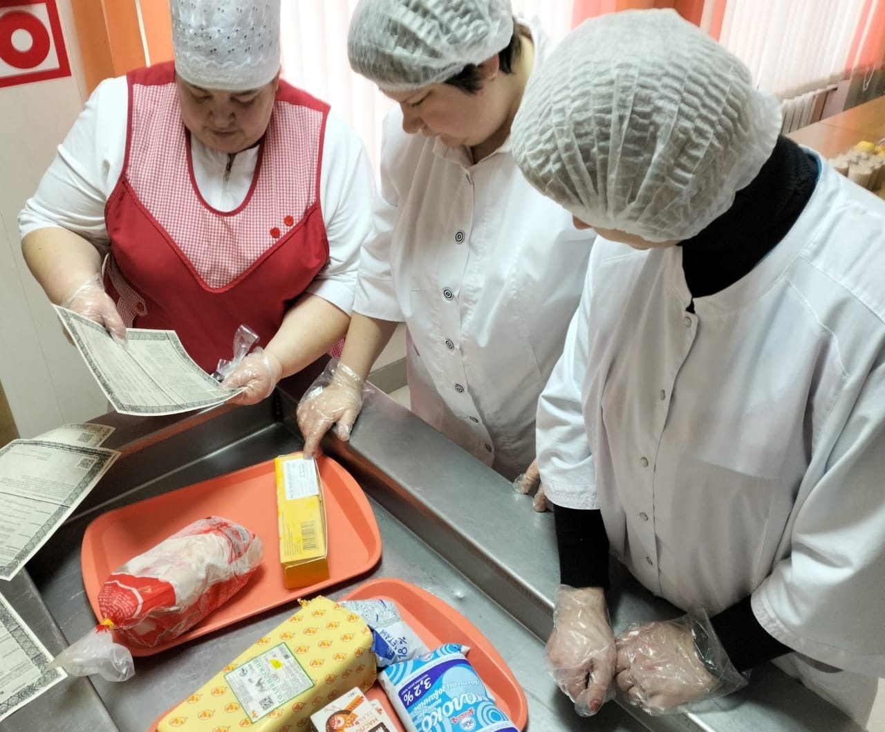 Изображения столовой.