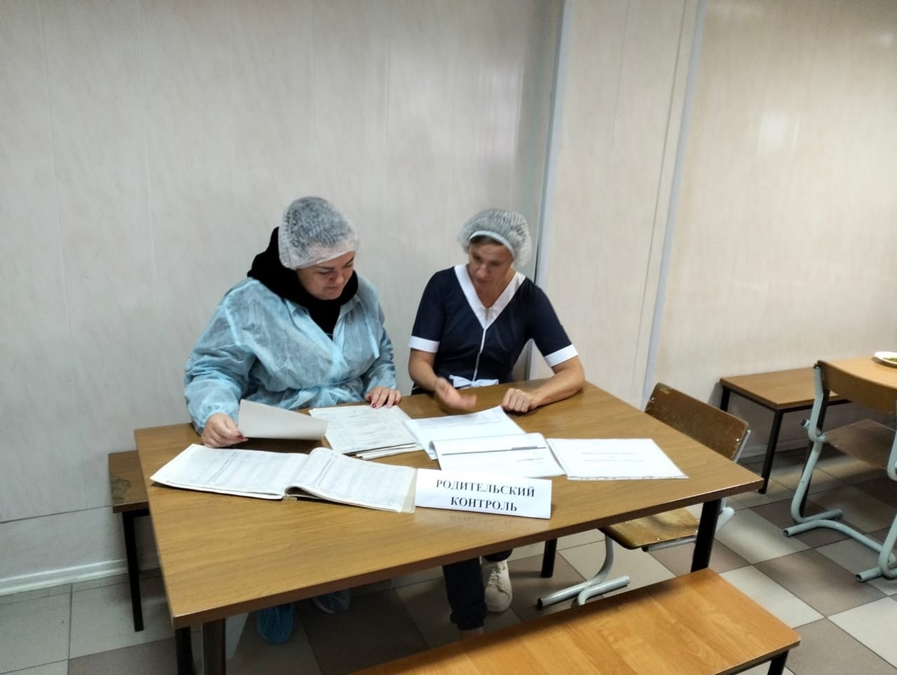 Изображения столовой.