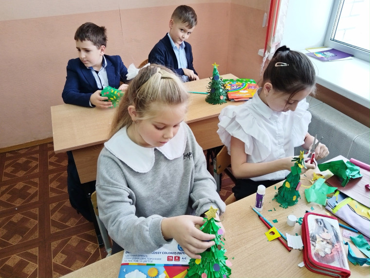 МАСТЕРСКАЯ ДЕДА МОРОЗА.